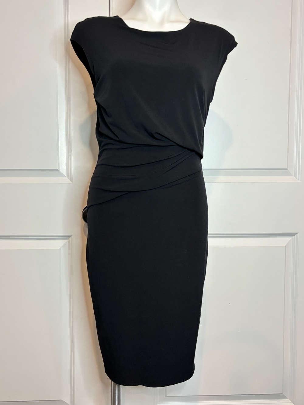 Velvet by Graham & Spencer Black Jersey Drape Sleeveless Ruched Cocktail Dress L